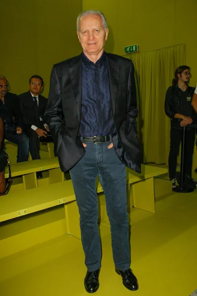 Look 9